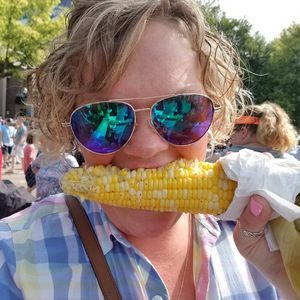 Meet your Posher, Amy